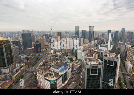 City Downtown Skyline Luftbild an einem bewölkten Tag Stockfoto