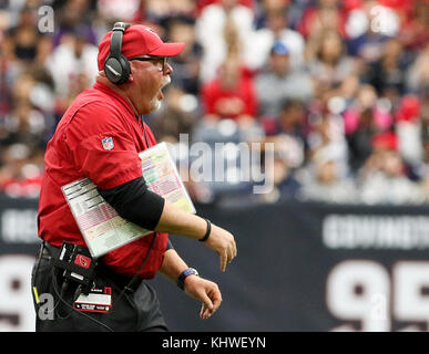 Houston, TX, USA. 19 Nov, 2017. Arizona Cardinals Head Coach Bruce Arianer während der NFL Spiel zwischen den Arizona Cardinals und den Houston Texans an NRG Stadion in Houston, TX. John Glaser/CSM/Alamy leben Nachrichten Stockfoto