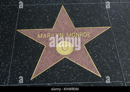 HOLLYWOOD, CA - DEZEMBER 06: Marilyn Monroe Star auf dem Hollywood Walk of Fame in Hollywood, Kalifornien am 6. Dezember 2016. Stockfoto