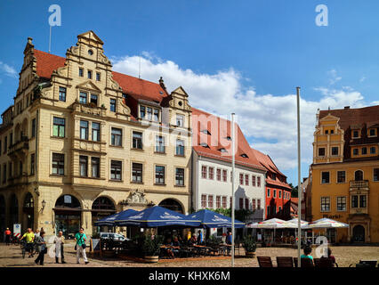 Europa, Deutschland, Sachsen, Meißen, die Altstadt, der Marktplatz. Diese Stadt wurde von Heinrich I. von Sachsen in 922 auf einem Felsen mit Blick auf die Elbe gegründet. 929 Er befestigte den Berg an der strategischen Lage durch einen Ford auf der Elbe dar. Stockfoto