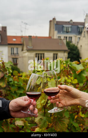 Die einzige Weinkellerei in der Stadt Paris Stockfoto