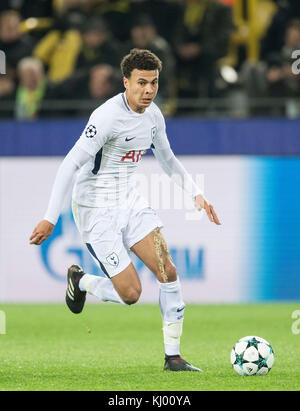 Dortmund, Deutschland. November 2017. DELE ALLI (Spurs) Aktion, Fussball Champions League, Vorrunde, 5. Spieltag Borussia Dortmund (DO) - Tottenham Hotspur (Spurs) 1:2, am 21.11.2017 in Dortmund/Deutschland. |Nutzung weltweit Guthaben: dpa/Alamy Live News Stockfoto