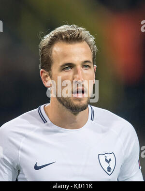 Dortmund, Deutschland. November 2017. Harry KANE (Spurs) Fussball Champions League, Vorrunde, 5. Spieltag Borussia Dortmund (DO) - Tottenham Hotspur (Spurs) 1:2, am 21.11.2017 in Dortmund/Deutschland. |Nutzung weltweit Guthaben: dpa/Alamy Live News Stockfoto