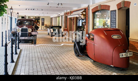 Europa, Deutschland, Sachsen, Zwickau, August Horch Museum, die Rekonstruktion der 1930 Straße in Zwickau Stockfoto