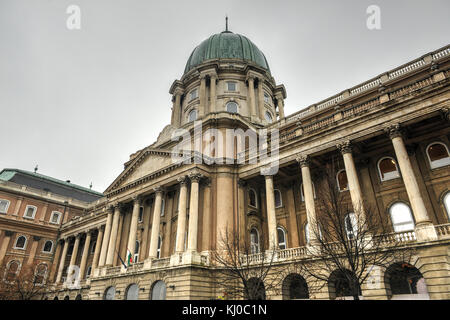 Budapest, Budaer Burg ist das historische Schloss und Palast Komplex der ungarischen Könige in Buda, es war auch der königliche Palast und die Königliche Burg namens Stockfoto