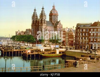 Fotomechanischen drucken auf 1900 datiert, mit der Darstellung der Nicolaaskerk, Amsterdam, Holland Stockfoto