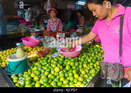 Maeklong Railway Markt Stockfoto