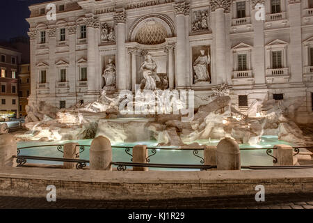 Tevi begleitet Brunnen Rom - Fontana di Trevi, Rom Stockfoto