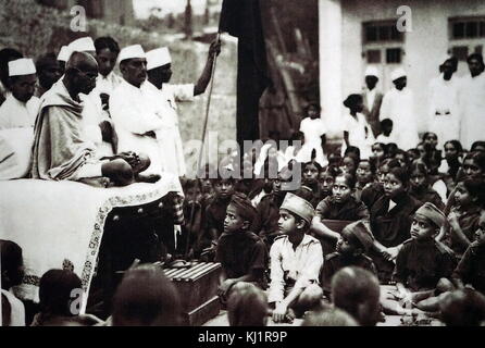 Junge Satyagraha und zukünftige Mahatma Gandhi in Südafrika, Mohandas Karamchand Gandhi 1869 - 1948), der bedeutendste Führer der indischen Unabhängigkeitsbewegung in britisch beherrschten Indien. Stockfoto