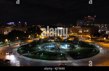 Foto der Swann Memorial Brunnen, in der Mitte des Logan Circle in Philadelphia. Vom 21. Jahrhundert Stockfoto