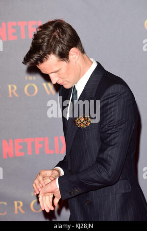 London, Großbritannien. 21 Nov, 2017. Matt Smith (Phillip Herzog von Edinburgh) Teilnahme an der Weltpremiere der Krone im Odeon Leicester Square London Dienstag, 21. November 2017 Credit: Peter Phillips/Alamy leben Nachrichten Stockfoto