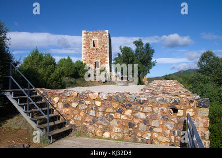 Ruine der Burg Turm der westgotische König Wamba. Portas de rodao, Vila Velha de rodao, Portugal Stockfoto