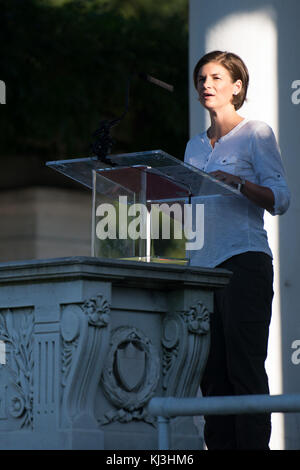 Der nationale Verband der Landschaft Berufe Freiwilliger in Arlington National Cemetery (27631649894) Stockfoto