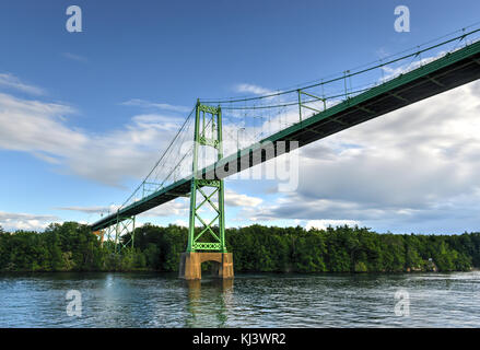 Die Thousand Islands Bridge. Eine internationale Brücke System 1937 über den Sankt-Lorenz-Strom Anschluss Northern New York in der Einheit konstruiert Stockfoto