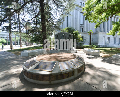 Sacramento, Kalifornien - 31. Mai 2014: Kalifornien Frieden Offiziere' Memorial in Sacramento in der Capitol Mall. Stockfoto