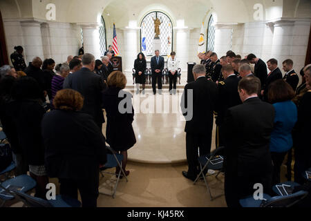 Senior Executive Service Induktion Zeremonie für Katharine Kelley, Betriebsleiter, Arlington National Cemetery (32368703154) Stockfoto