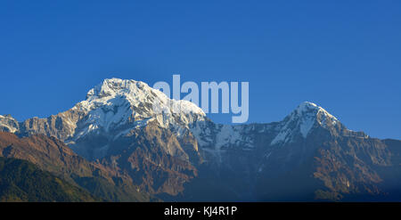 Himalaya, Ansicht von ghandruk, Nepal Annapurna ist ein Bergmassiv in der Himalaya im Norden - zentrales Nepal mit einem Gipfel über 8.000 Meter. Stockfoto