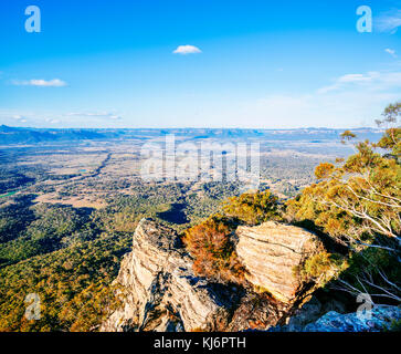 Das capertee Valley, nordwestlich von lithgow, ist ein großes Tal in New South Wales, Australien. Es ist 1 km breiter als der Grand Canyon in Arizona, USA. Stockfoto