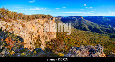 Das capertee Valley, nordwestlich von lithgow, ist ein großes Tal in New South Wales, Australien. Es ist 1 km breiter als der Grand Canyon in Arizona, USA. Stockfoto