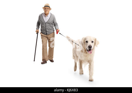 In voller Länge Porträt eines reifen Mann, einen Hund auf weißem Hintergrund Stockfoto