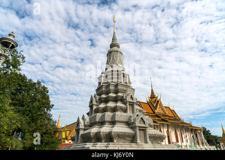 Stupa im Königspalast, Phnom Penh, Kambodscha, Asien Stockfoto