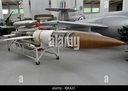 Bloodhound Missile, Duxford, England. Es ist eine frühe Bloodhound Mk.1 Mit Clear Panel wiederhergestellt Leitfaden der Elektronik zu zeigen. Stockfoto