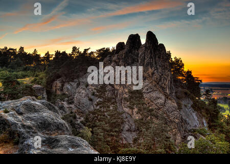 Teufelsmauer Blankenburg im Harz bei Sonnenuntergang Stockfoto