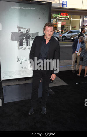 HOLLYWOOD, CA - JULI 19: Jason O'Mara besucht die Premiere von "Lights Out" des New Line Cinema im TCL Chinese Theatre am 19. Juli 2016 in Hollywood, Kalifornien. Personen: Jason O'Mara Stockfoto