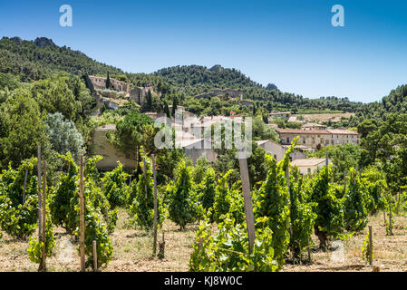 Historische Dorf Gigondas, Côtes du Rhône, Provence, Frankreich Stockfoto