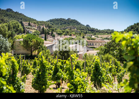 Historische Dorf Gigondas, Côtes du Rhône, Provence, Frankreich Stockfoto