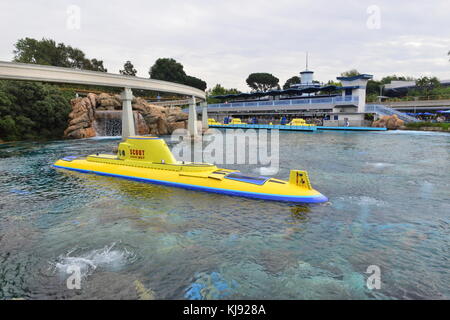 U-Boot Fahrt im Disneyland Stockfoto