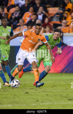 Houston, TX, USA. 21 Nov, 2017. Houston Dynamo vorwärts Mauro Manotas (19), die in Aktion bei einem Major League Soccer Spiel zwischen den Seattle Sounders und der Houston Dynamo bei BBVA Compass Stadion in Houston, TX. Chris Brown/CSM/Alamy leben Nachrichten Stockfoto