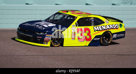 Homestead, Fla, USA. 18 Nov, 2017. Brandon Jones, Fahrer des (33) Jeld Wen/Menards Chevrolet, während der 23. jährlichen Ford EcoBoost 300-NASCAR XFINITY Serie - Praxis an der Homestead-Miami Speedway in Homestead, Fla. Mario Houben/CSM/Alamy leben Nachrichten Stockfoto