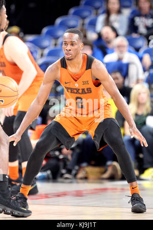 November 23, 2017: Texas Longhorns guard Matt Coleman (2) Während der PK 80 Basketball Turnier Spiel zwischen den Butler Bulldogs und die Texas Longhorns am Veterans Memorial Coliseum, Portland, Oregon. Larry C. Lawson Stockfoto