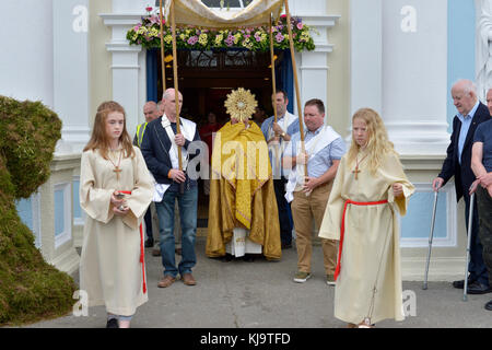 Fronleichnam Prozession in buncrana, County Donegal. © george Sweeney/alamy Stockfoto