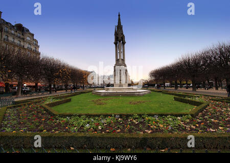 Der Brunnen der Jungfrau in Notre-Dame, Paris Stockfoto