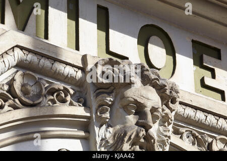 Die aussenfassade Details. Die Farmiloe Gebäude, London, Vereinigtes Königreich. Architekt: Lewis Henry Isaacs, 1886. Stockfoto