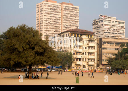 Menschen auf Chowpatty Beach, Mumbai Stockfoto