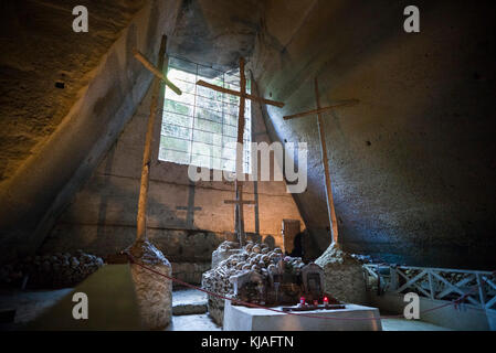 Neapel. Italien. Cimitero delle Fontanelle Friedhof. Stockfoto