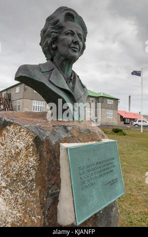 Büste von Premierministerin Margaret Thatcher im Government House, Stanley, Falkland Inseln Stockfoto