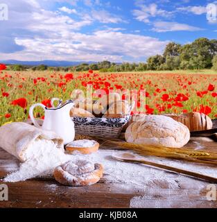 Zutaten auf den Tisch der Bäckerei. Stockfoto