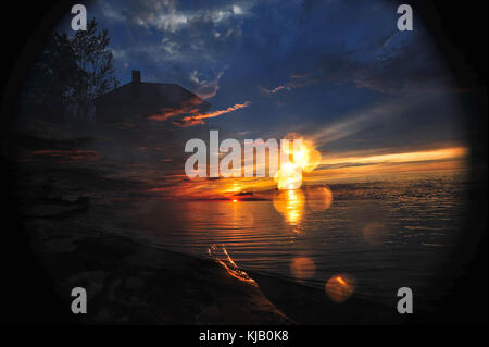 Lake Superior Sonnenuntergang, Au Sable Point LIghthouse, der Oberen Halbinsel von Michigan, USA Stockfoto