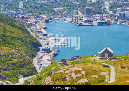 Queens Batterie Kasernen und Kanonen, Küsten gun Batterie 1796 gegründet auf dem Signal Hill, St. John's, Neufundland, Kanada Stockfoto