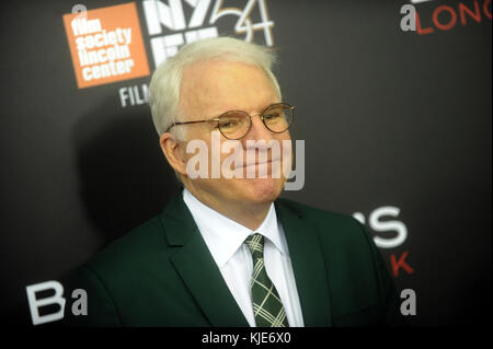 NEW YORK, NY - 14. Oktober: Steve Martin nimmt an der 54th New York Film Festival' Billy Lynn's lange Halbzeit Spaziergang 'Premiere bei AMC Lincoln Square Theater am 14. Oktober 2016 in New York City statt. Menschen: Steve Martin Stockfoto