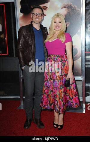 NEW YORK, NY – 23. MAI: Brian Gallagher, Megan Hilty besucht die „Me Before You“-Weltpremiere im AMC Loews Lincoln Square 13 Theater am 23. Mai 2016 in New York City. Leute: Brian Gallagher, Megan Hilty Stockfoto