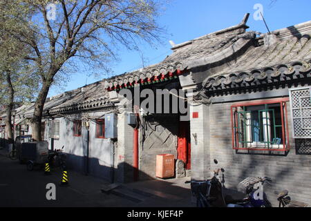 Traditionelle chinesische Gassen, Wohnungen und Geschäfte - Peking, China Stockfoto