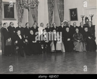 Seance de la Section française de la Société Royale du Canada, Quebec, 18 novembre 1945 Stockfoto