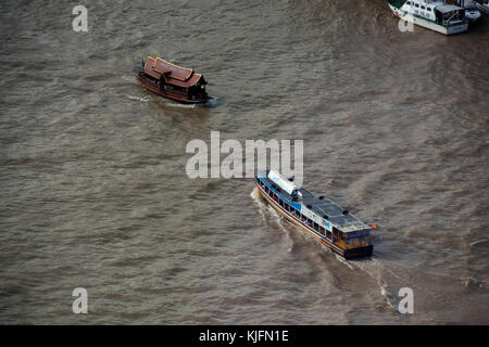 Hotel Shuttle und Wassertaxi Weitergabe der Chai Phraya, Bangkok, Thailand Stockfoto