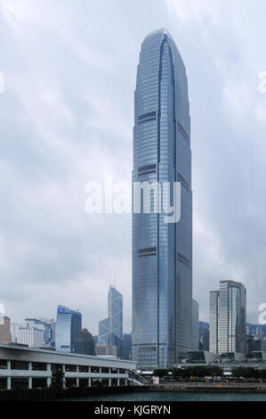 Hongkong - 31. Mai 2008: Hong Kong International Finance Centre 2, IFC2 (415.8 m) im Jahr 2003 abgeschlossen. Stockfoto