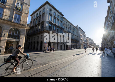 Cours de l'Intendance vom Place de la Comédie, Bordeaux, Departement Gironde, Frankreich. Stockfoto